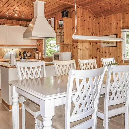 بيت للعطل Awesome Home In Oksbol With Sauna